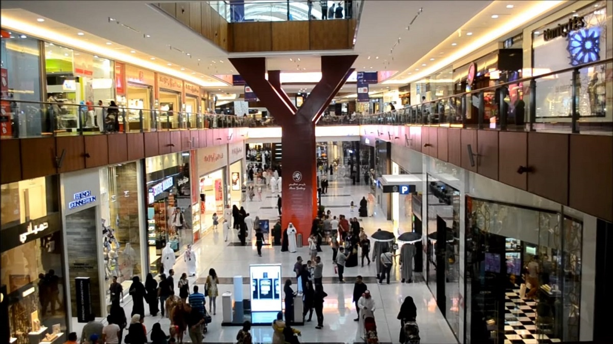 Dubai Mall: Cultural Exhibitions and Events: