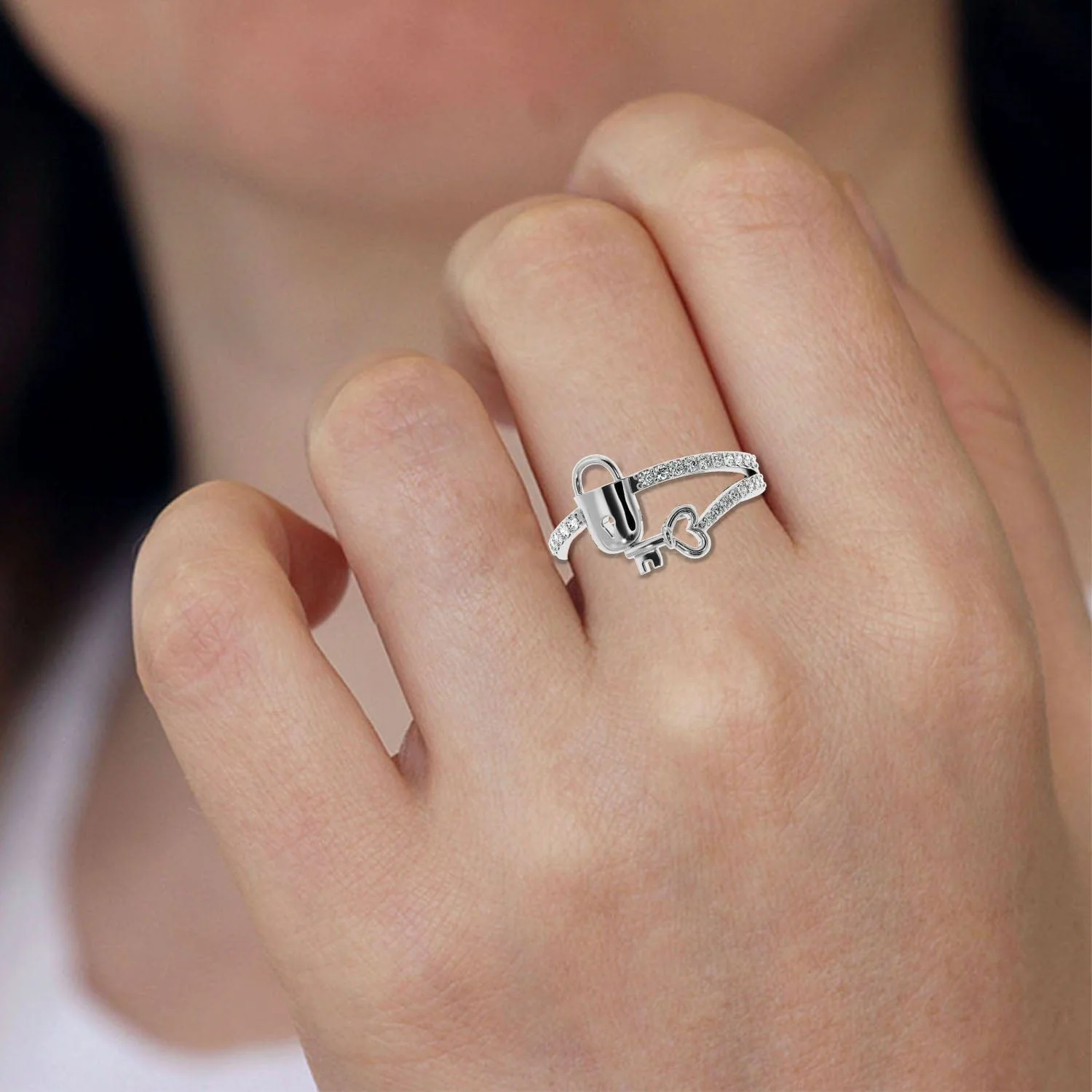 Promise Rings with Lock and Key as a Symbol of Trust