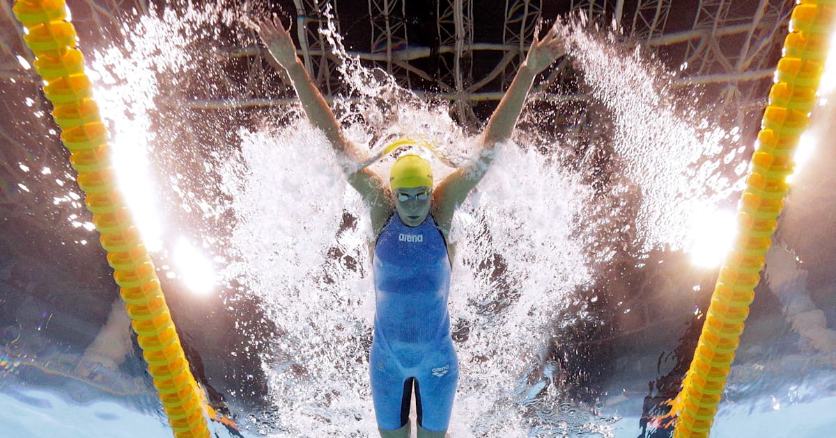 Swimming and Sportsmanship: Sjostrom's Graceful Competiton